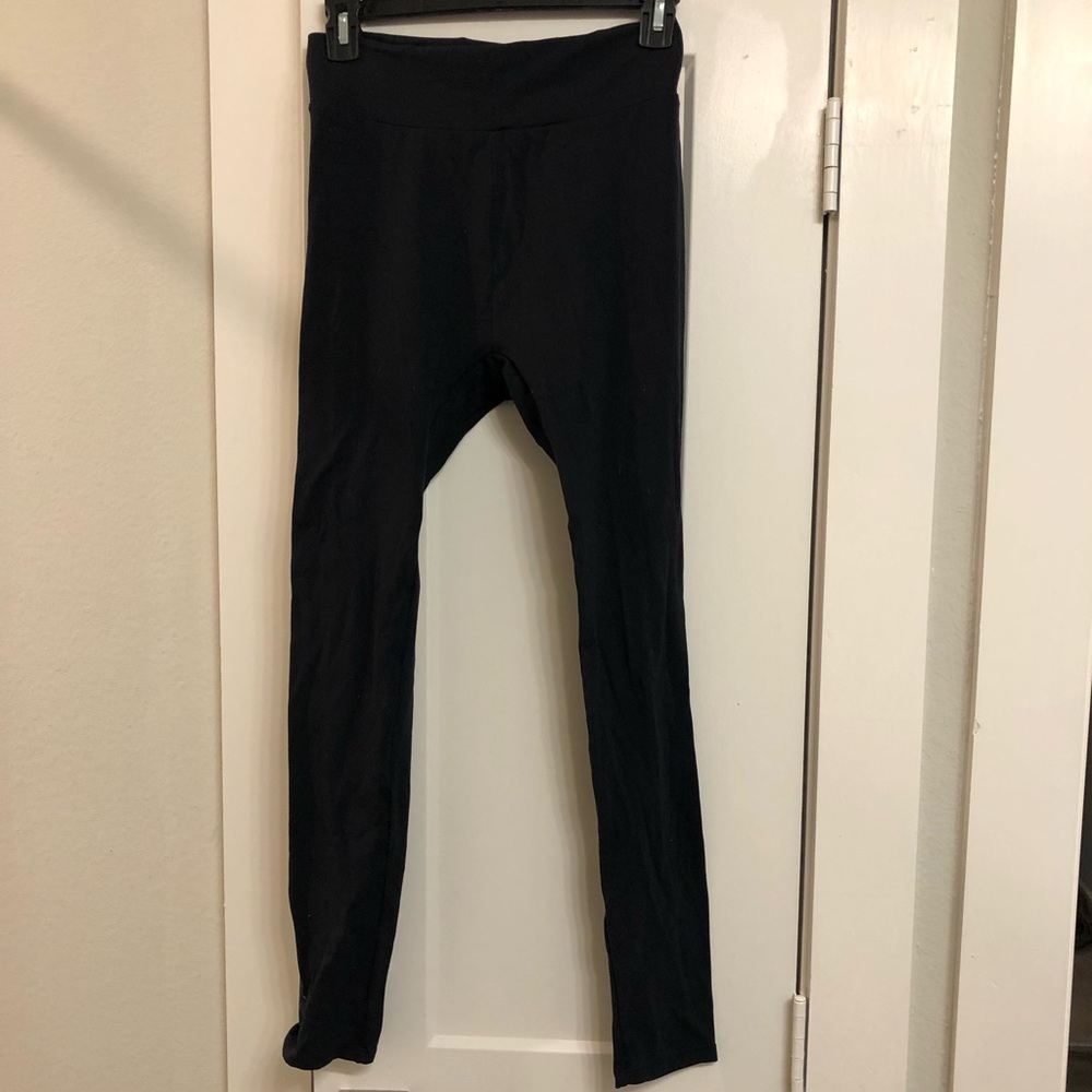 Black Gymshark leggings